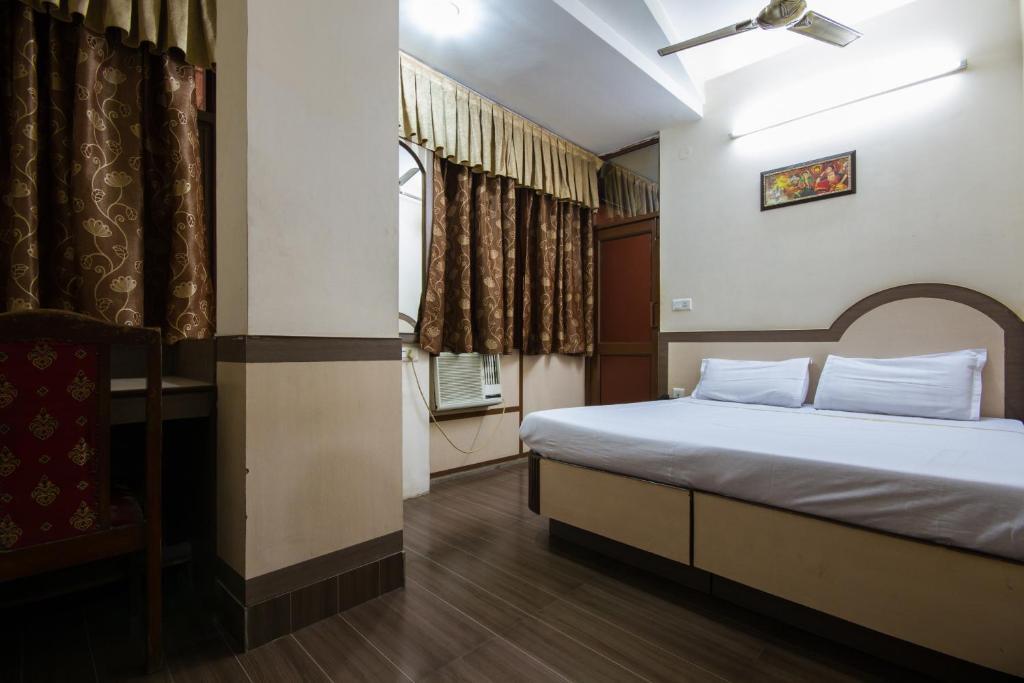 Hotel Kwality Nueva Delhi Habitación foto
